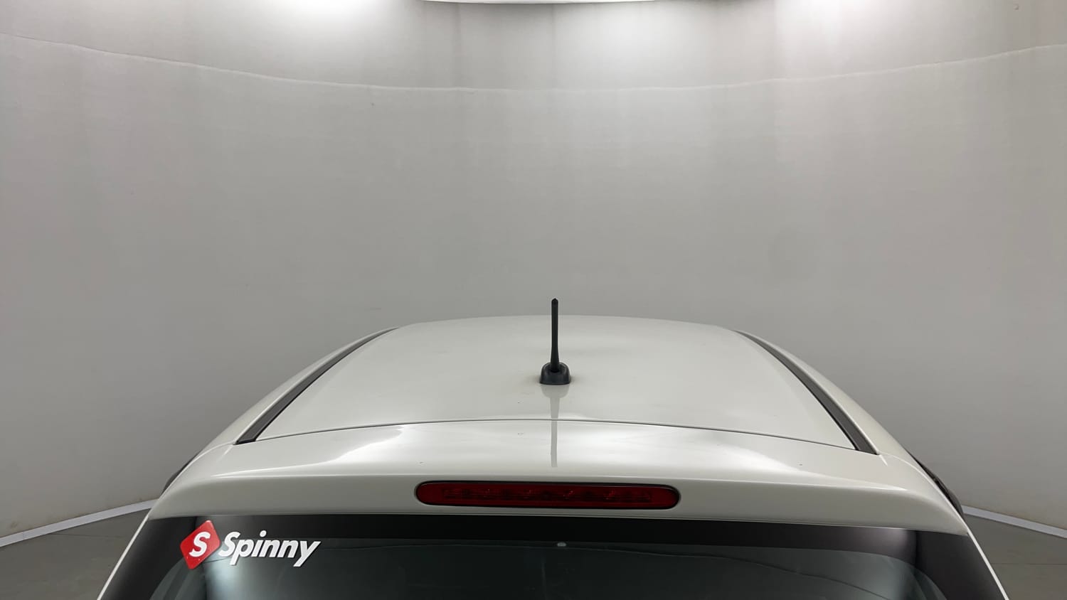 Used 2016 Maruti Suzuki Swift Lxi (O) Petrol Manual exterior EXTERIOR ROOF VIEW