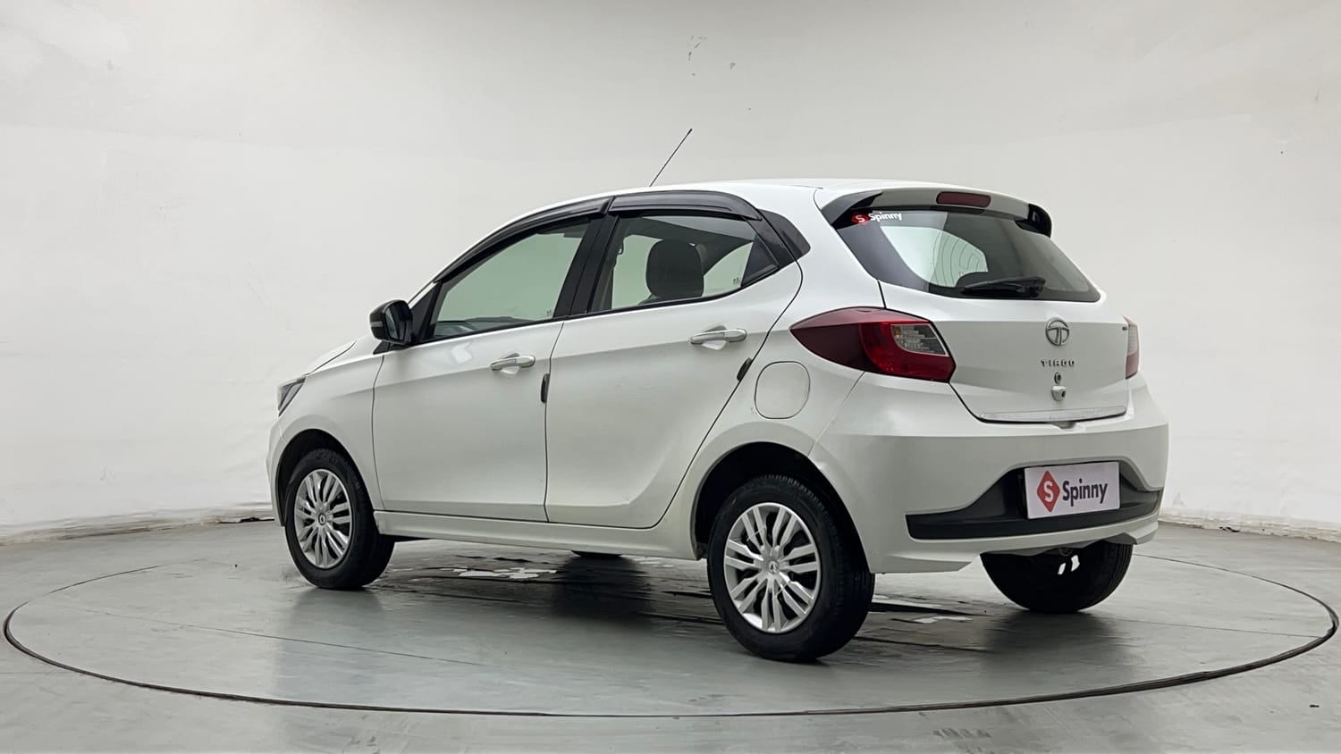 Used 2022 Tata Tiago XZ Plus CNG Cng Manual exterior LEFT REAR CORNER VIEW