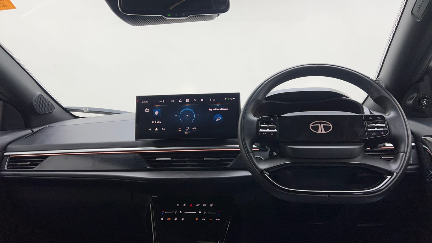 2025 Tata Curvv Accomplished Plus A 1.5 Kryojet Diesel 7DCA Dark Edition-12
