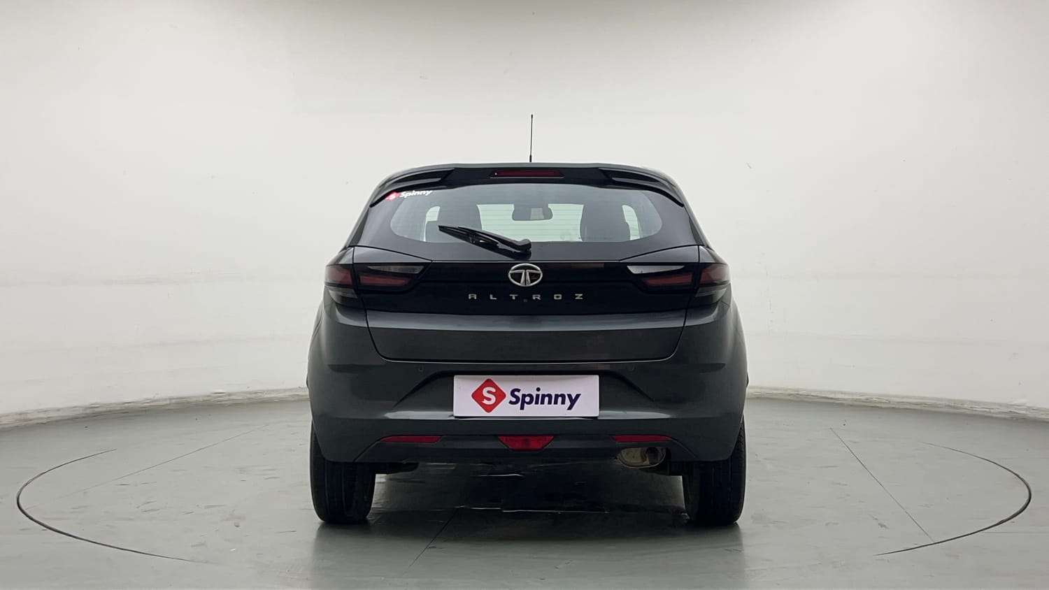 2020 Tata Altroz XZ Petrol-3