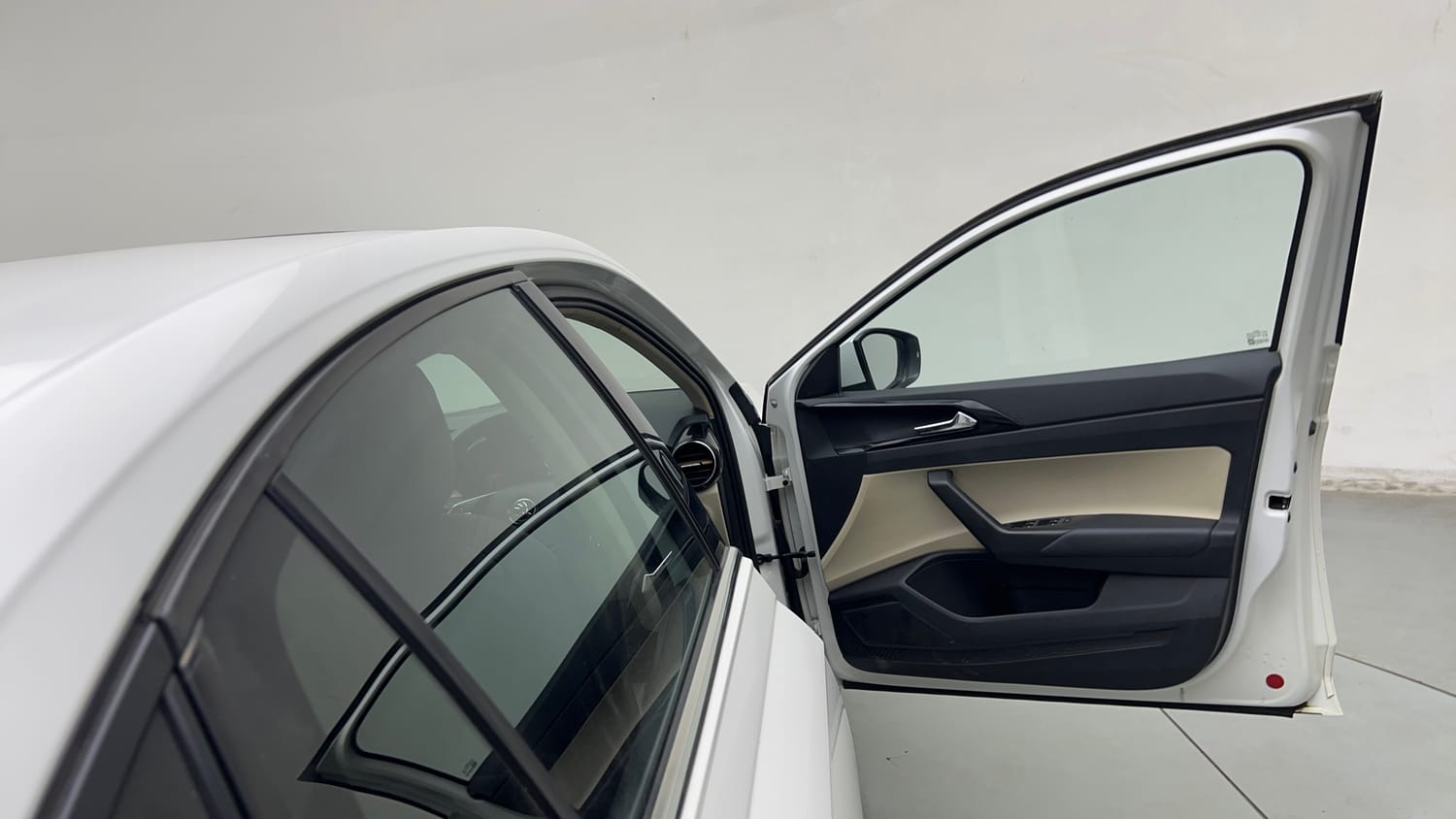 2022 Skoda Slavia Style 1.5L TSI MT-19