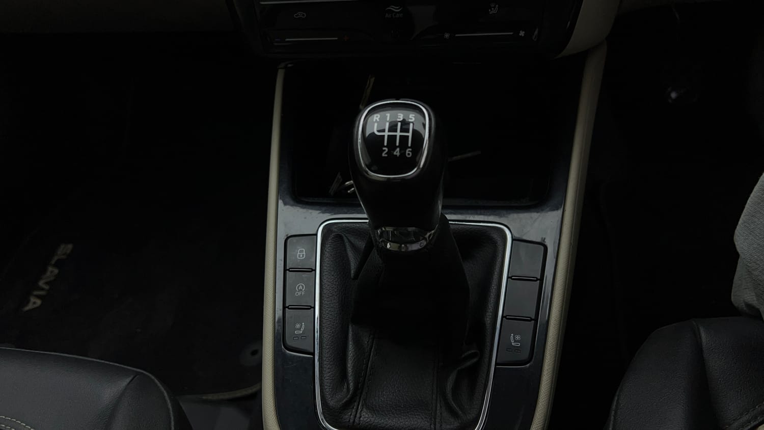 2022 Skoda Slavia Style 1.5L TSI MT-16