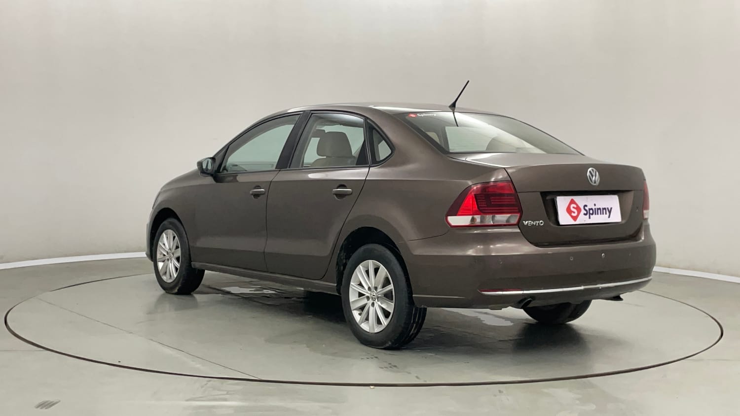 Used 2015 Volkswagen Vento Highline Diesel AT Diesel Automatic exterior LEFT REAR CORNER VIEW