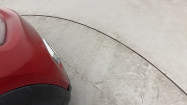 minor_scratch_0