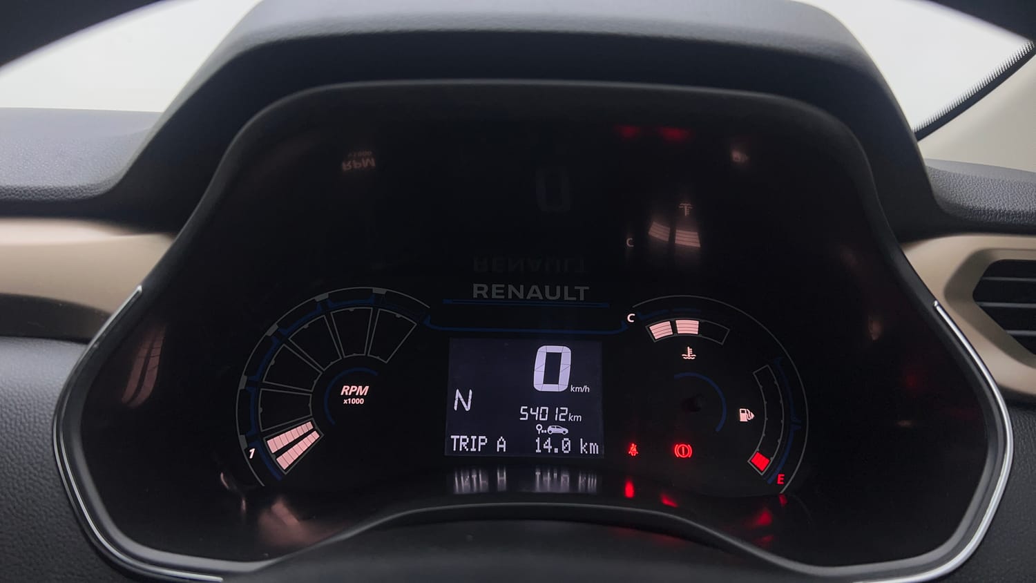 2022 Renault Kiger RXT (O) AMT-15