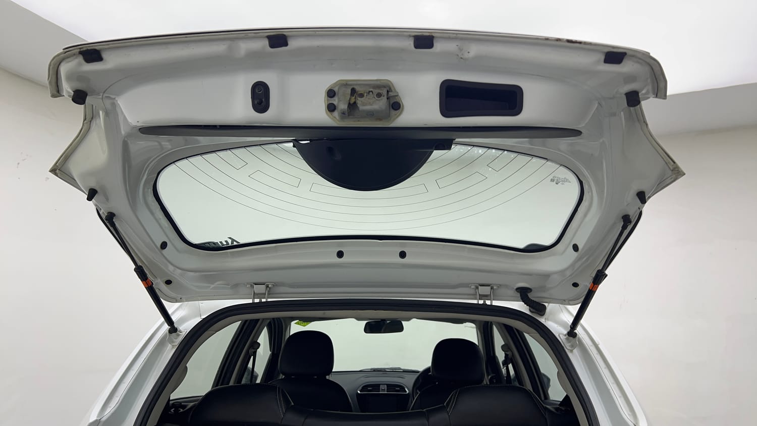 Used 2022 Tata Tiago XZ Plus CNG Cng Manual interior DICKY DOOR OPEN VIEW