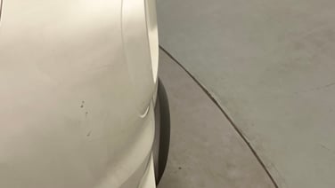 minor_scratch_0