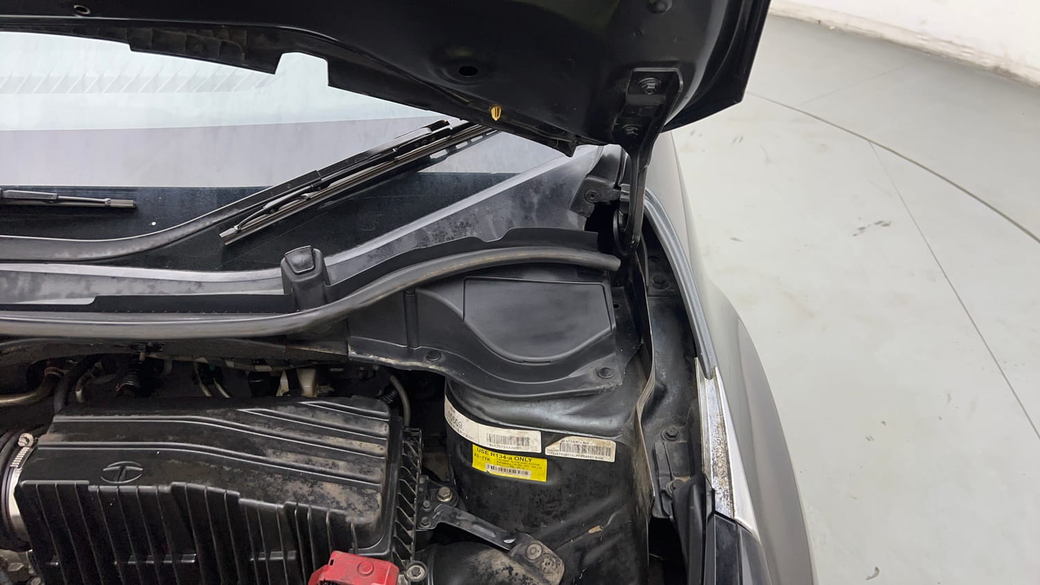 2020 Tata Altroz XZ Petrol-30