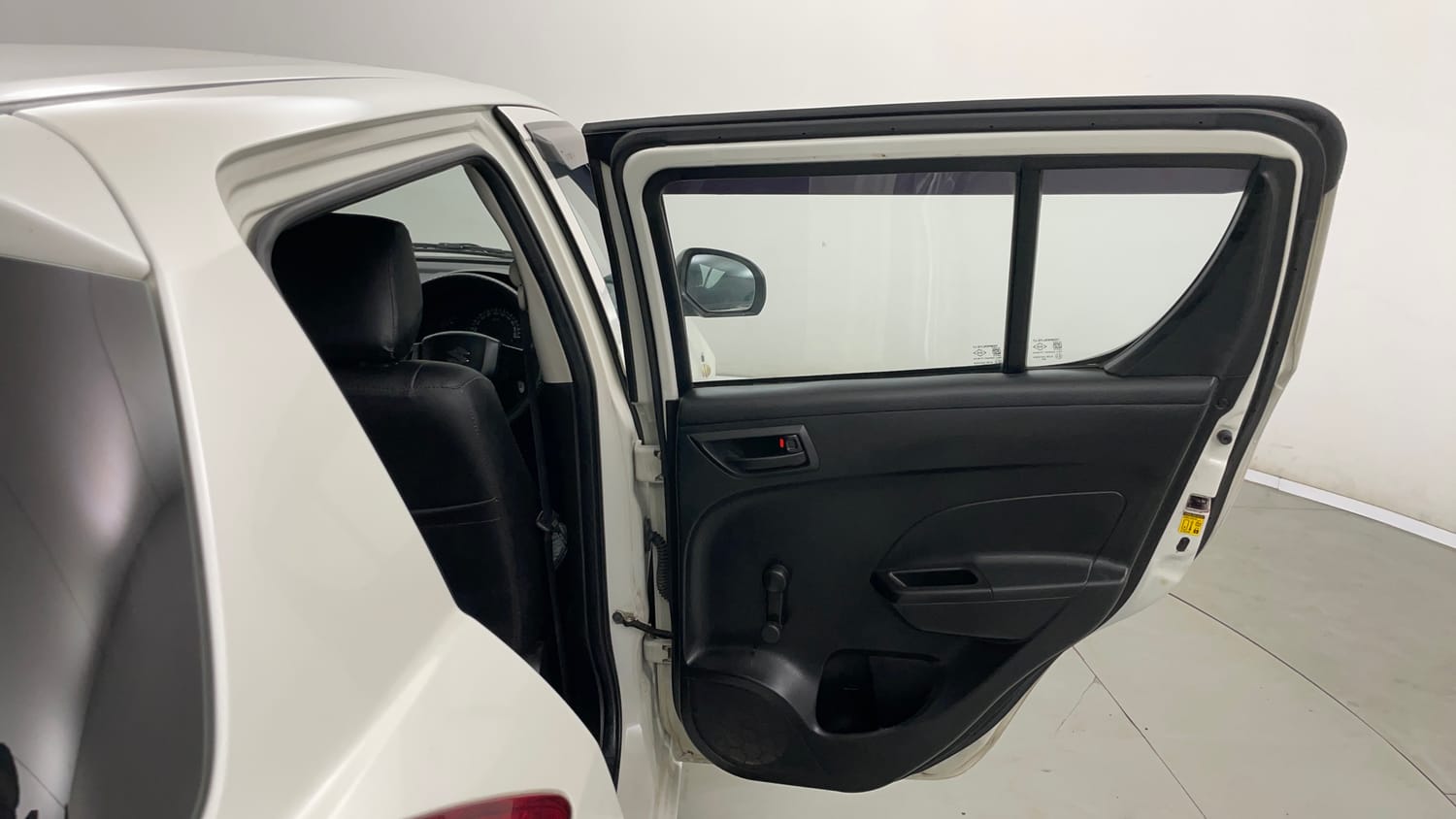Used 2016 Maruti Suzuki Swift Lxi (O) Petrol Manual interior RIGHT REAR DOOR OPEN VIEW