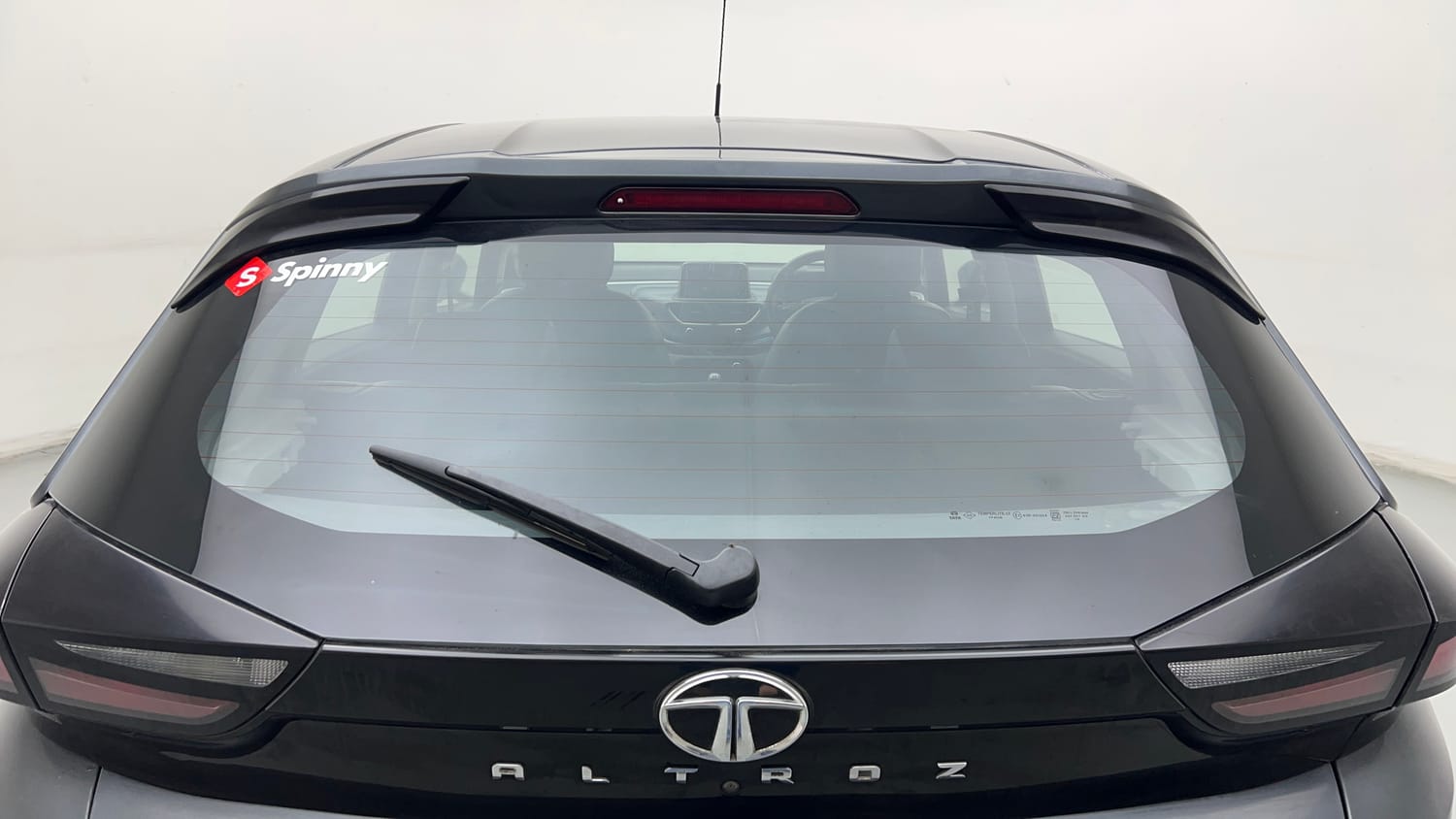 2020 Tata Altroz XZ Petrol-9