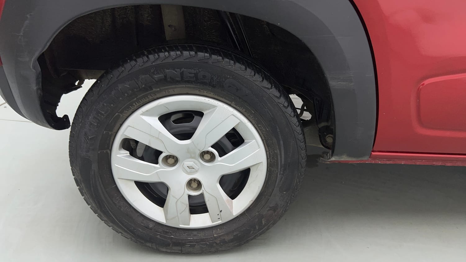 2019 Renault Kwid 1.0 RXT AMT Opt-33