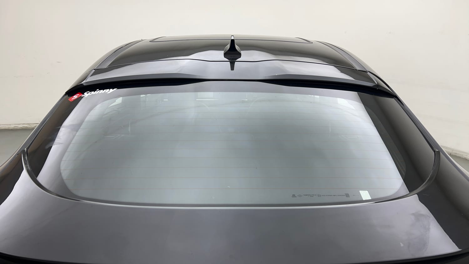 2025 Tata Curvv Accomplished Plus A 1.5 Kryojet Diesel 7DCA Dark Edition-9