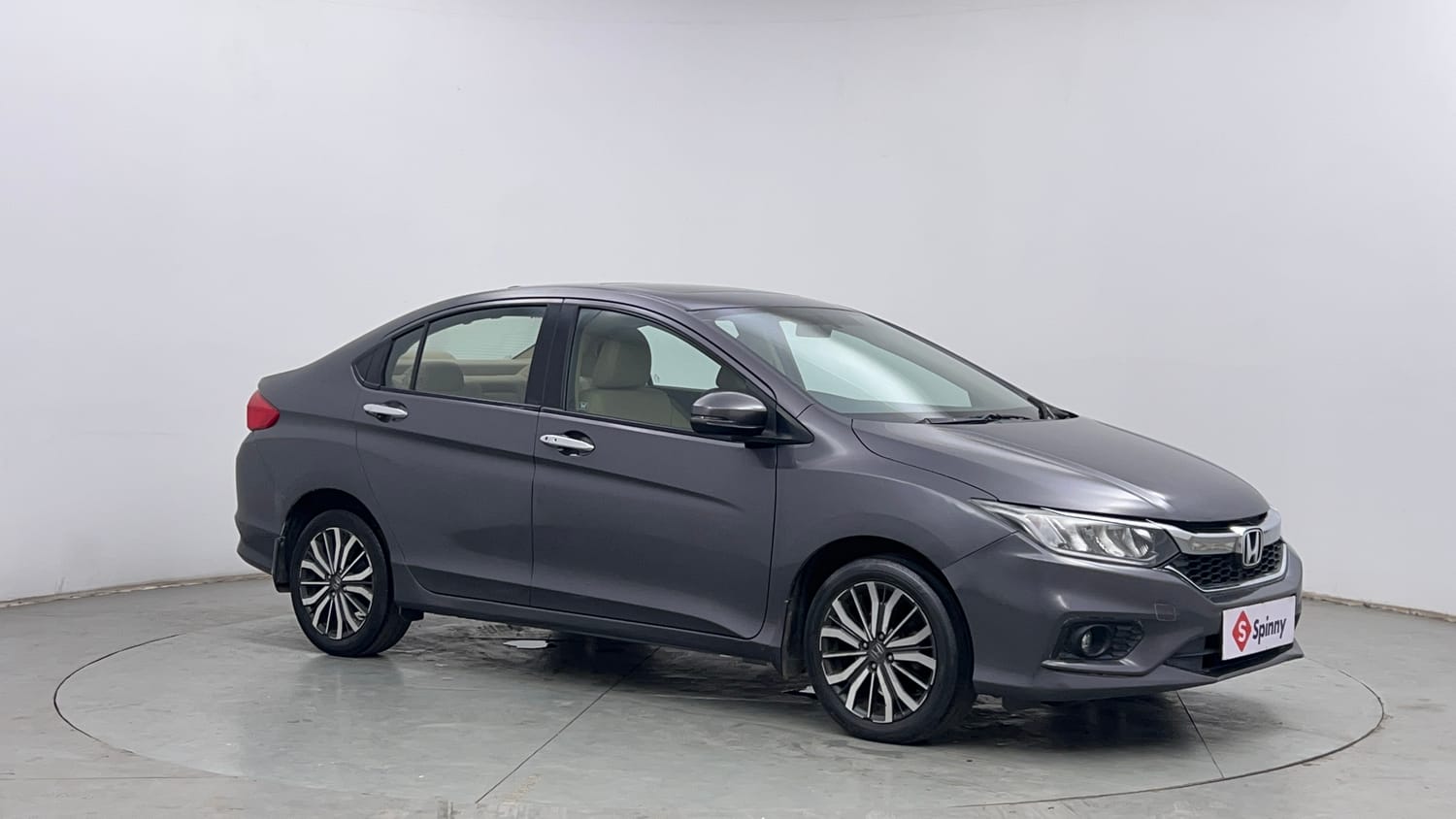 Used 2018 Honda City VX Petrol Petrol Manual exterior RIGHT FRONT CORNER VIEW