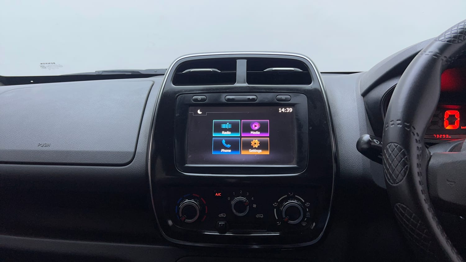 2019 Renault Kwid 1.0 RXT AMT Opt-42
