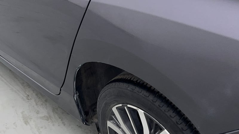 Used 2018 Honda City VX Petrol Petrol Manual dents MINOR DENT