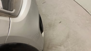 minor_scratch_0