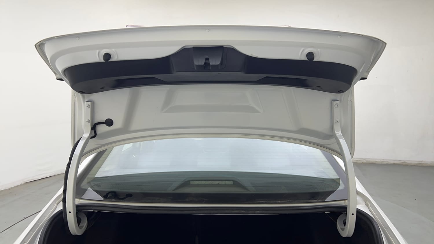 2022 Skoda Slavia Style 1.5L TSI MT-24