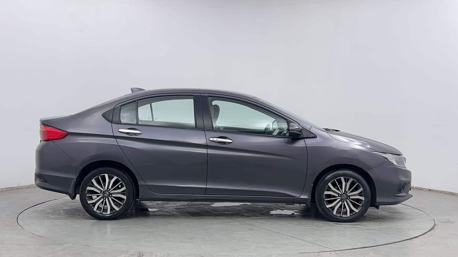 Used 2018 Honda City VX Petrol Petrol Manual exterior RIGHT SIDE VIEW