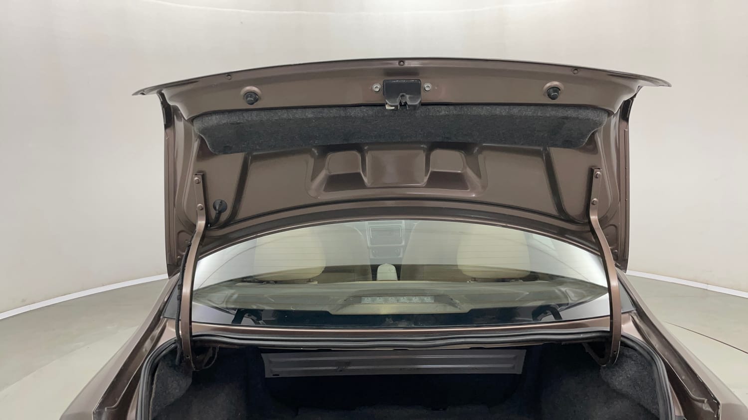 Used 2015 Volkswagen Vento Highline Diesel AT Diesel Automatic interior DICKY DOOR OPEN VIEW