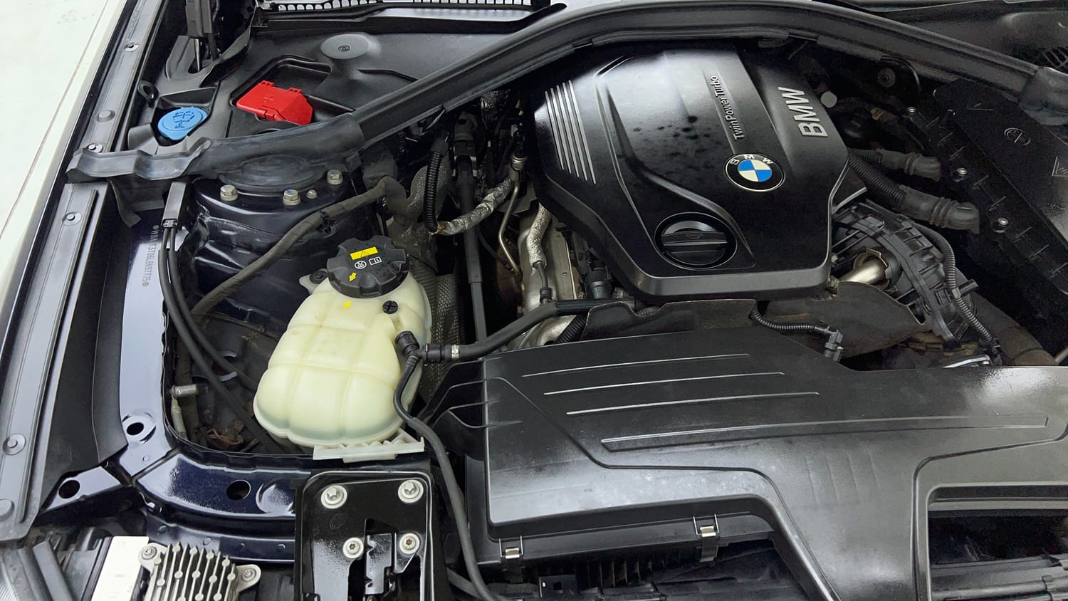 2019 BMW 3 Series GT 320d Sport-29