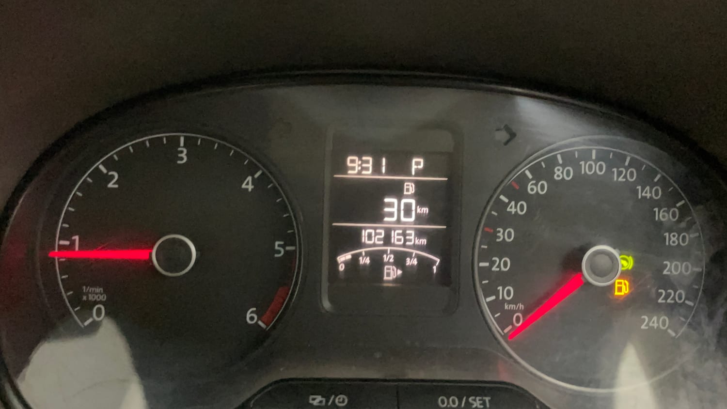 Used 2015 Volkswagen Vento Highline Diesel AT Diesel Automatic interior CLUSTERMETER VIEW