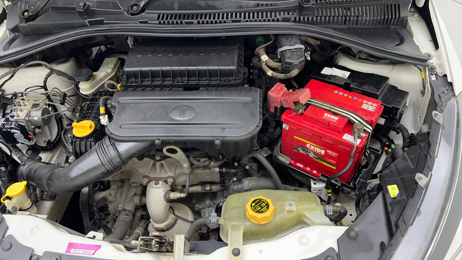 Used 2022 Tata Tiago XZ Plus CNG Cng Manual engine ENGINE LEFT SIDE VIEW