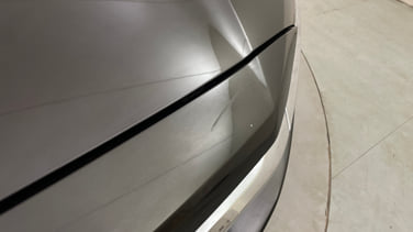 minor_scratch_0