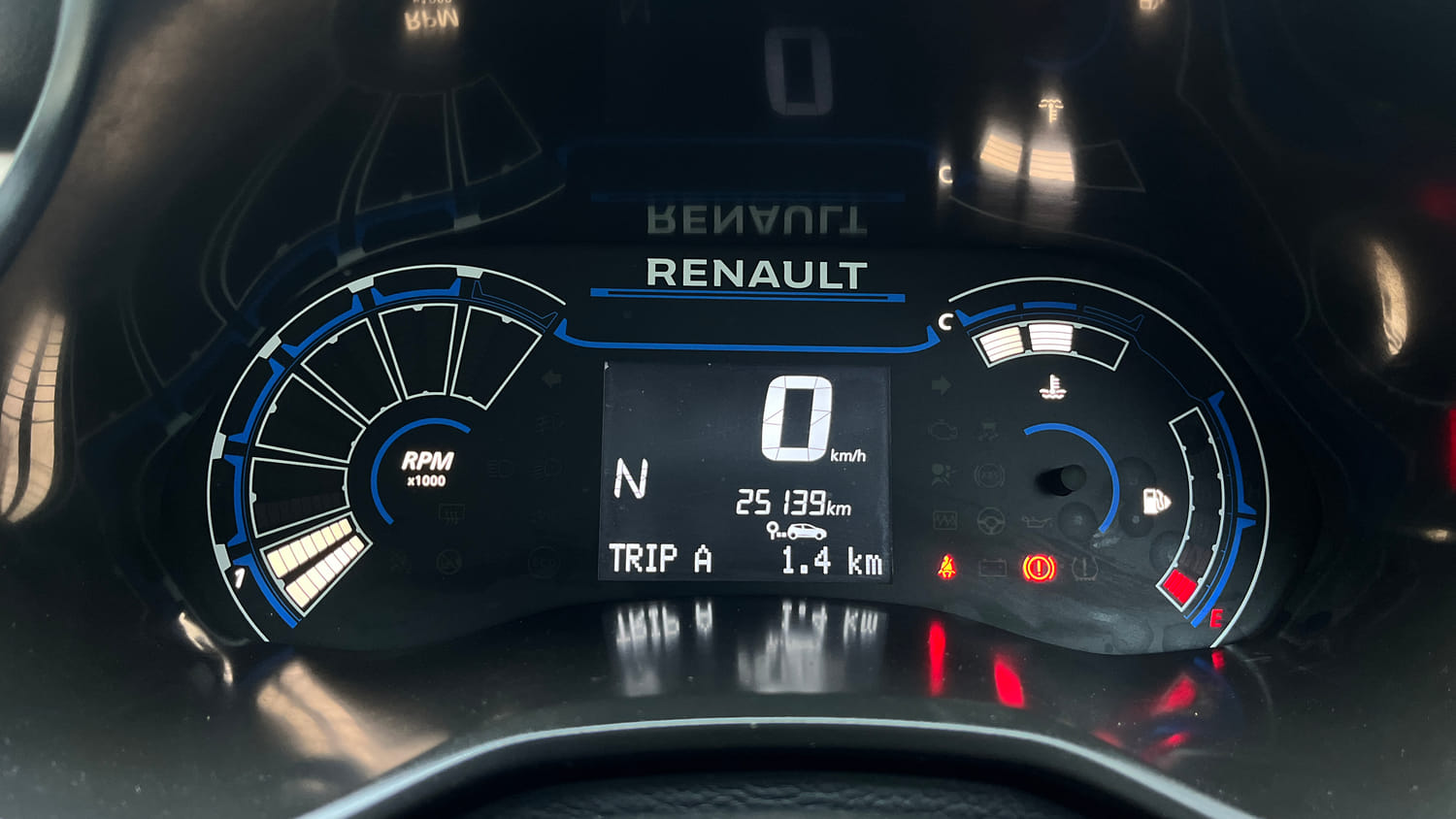 Used 2024 Renault Kiger RXT AMT Petrol Automatic interior CLUSTERMETER VIEW