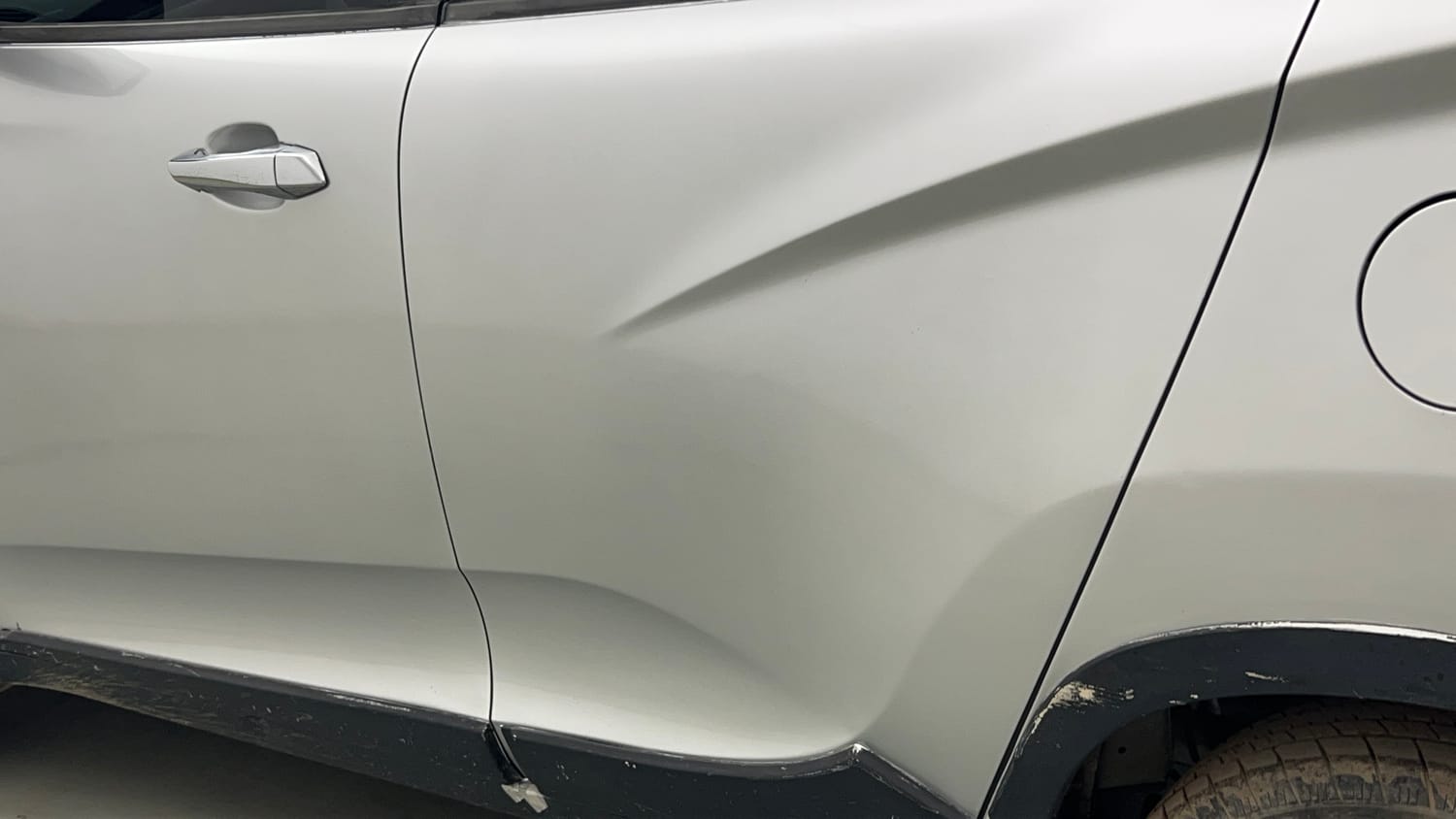 Used 2019 Mahindra KUV100 K8 D 6 STR Diesel Manual dents MINOR SCRATCH