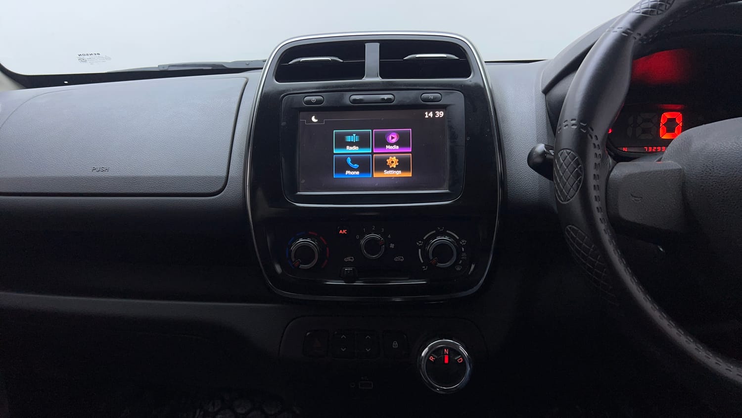2019 Renault Kwid 1.0 RXT AMT Opt-41