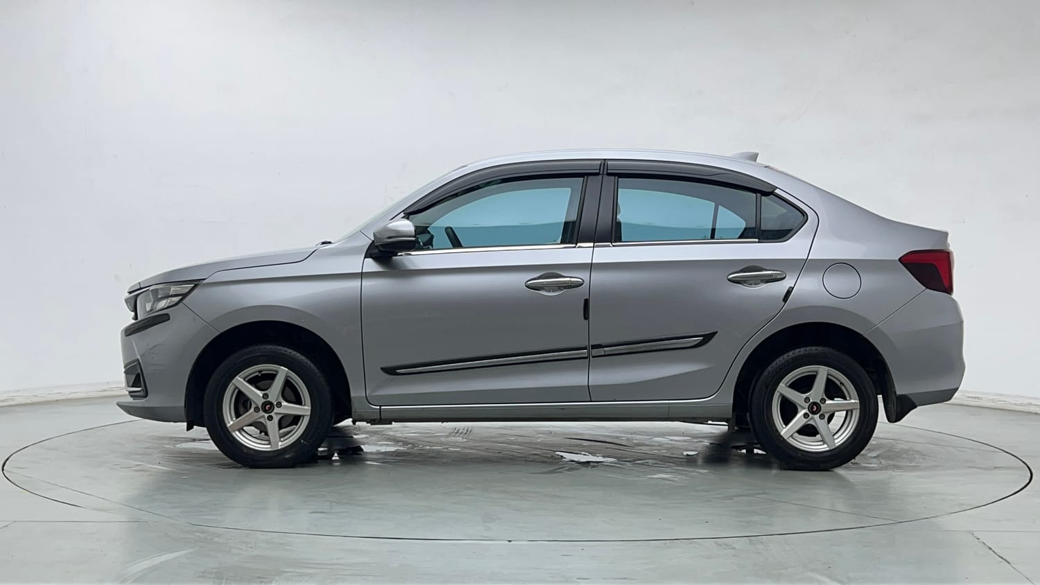Used 2023 Honda Amaze S 1.2 Petrol CVT Petrol Automatic exterior LEFT SIDE VIEW
