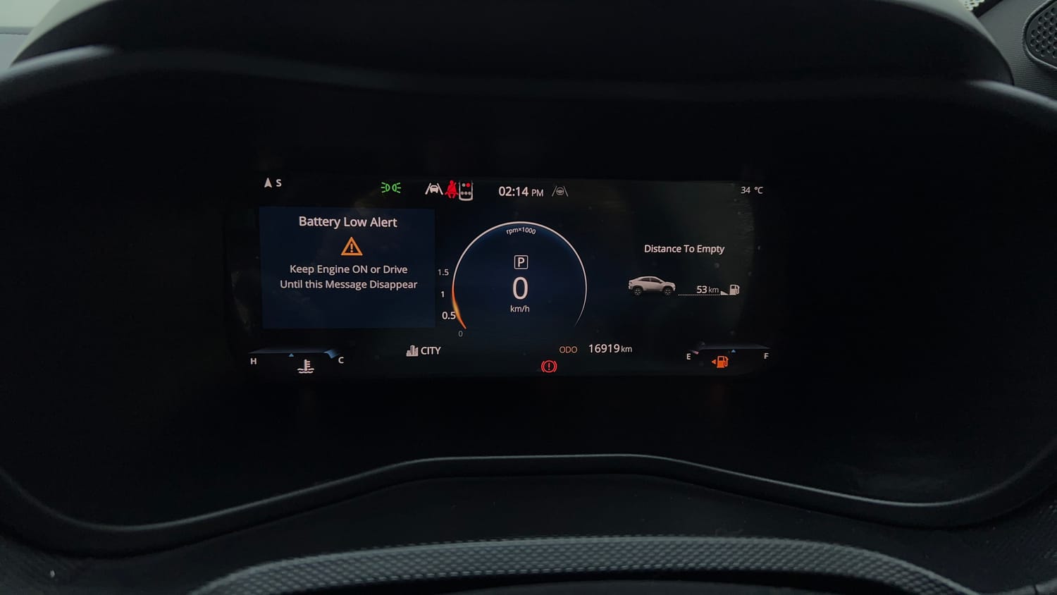 2025 Tata Curvv Accomplished Plus A 1.5 Kryojet Diesel 7DCA Dark Edition-15