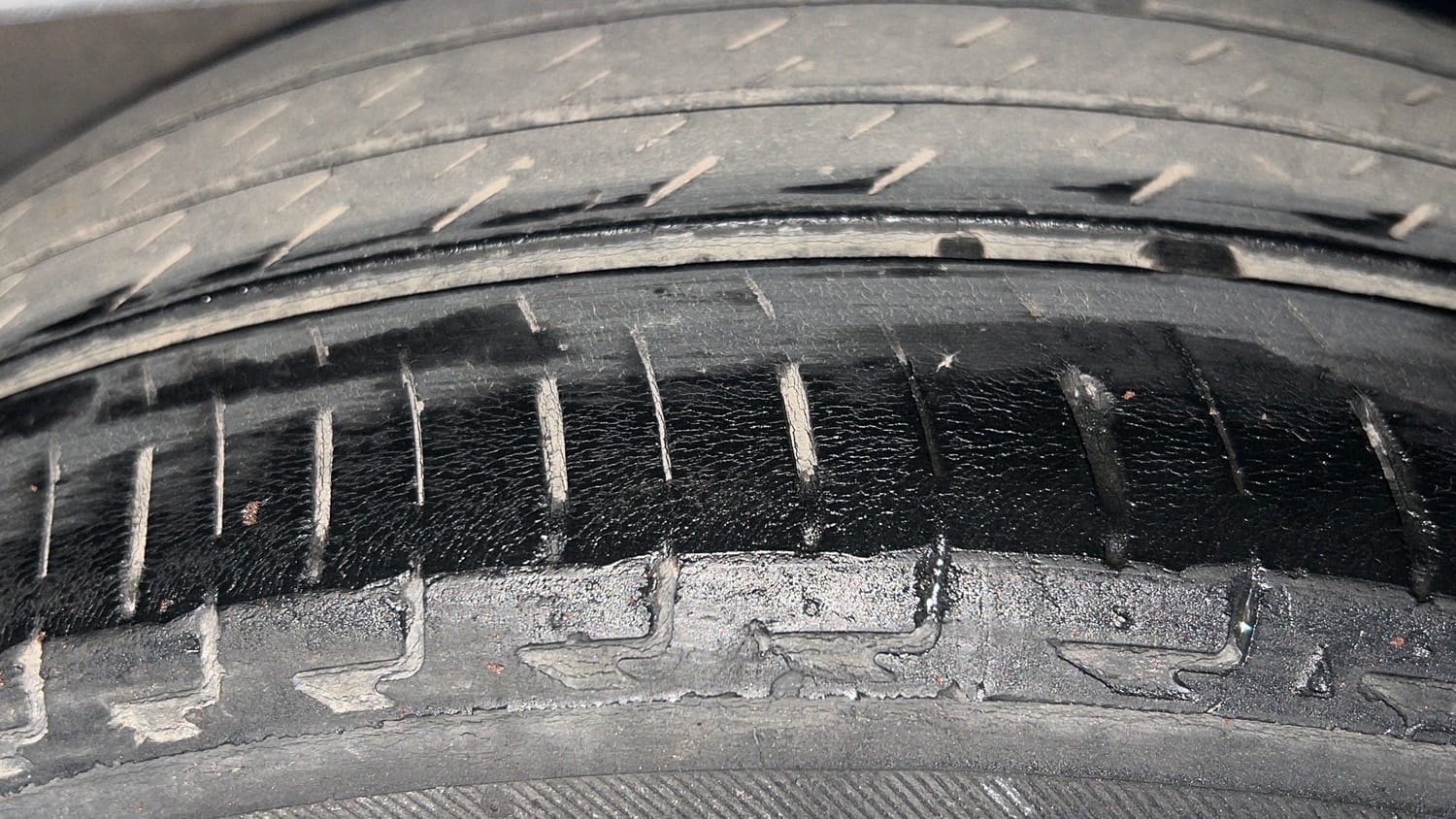Used 2018 Honda City VX Petrol Petrol Manual tyres RIGHT REAR TYRE TREAD VIEW