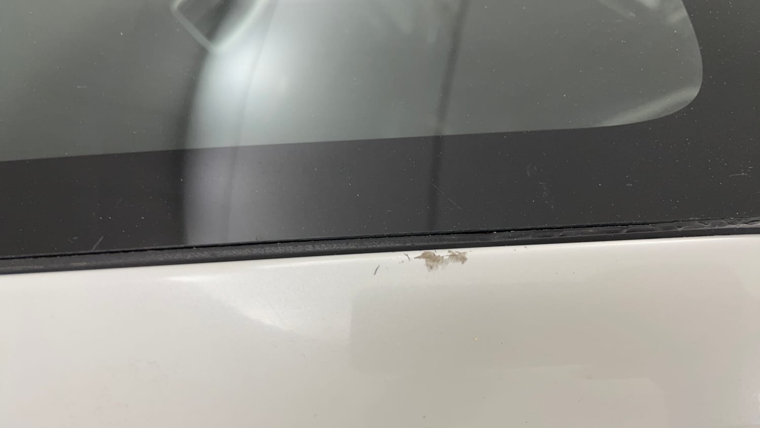 Used 2016 Maruti Suzuki Swift Lxi (O) Petrol Manual dents MINOR DENT