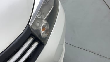 minor_scratch_0
