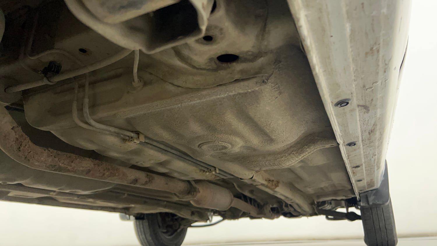 Used 2021 Maruti Suzuki Alto 800 LXi Petrol Manual extra REAR RIGHT UNDERBODY VIEW