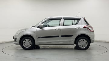 Used 2017 Maruti Suzuki Swift Lxi (O) Petrol Manual Image