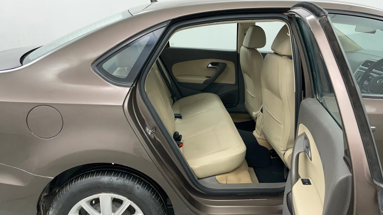 Used 2015 Volkswagen Vento Highline Diesel AT Diesel Automatic interior RIGHT SIDE REAR DOOR CABIN VIEW