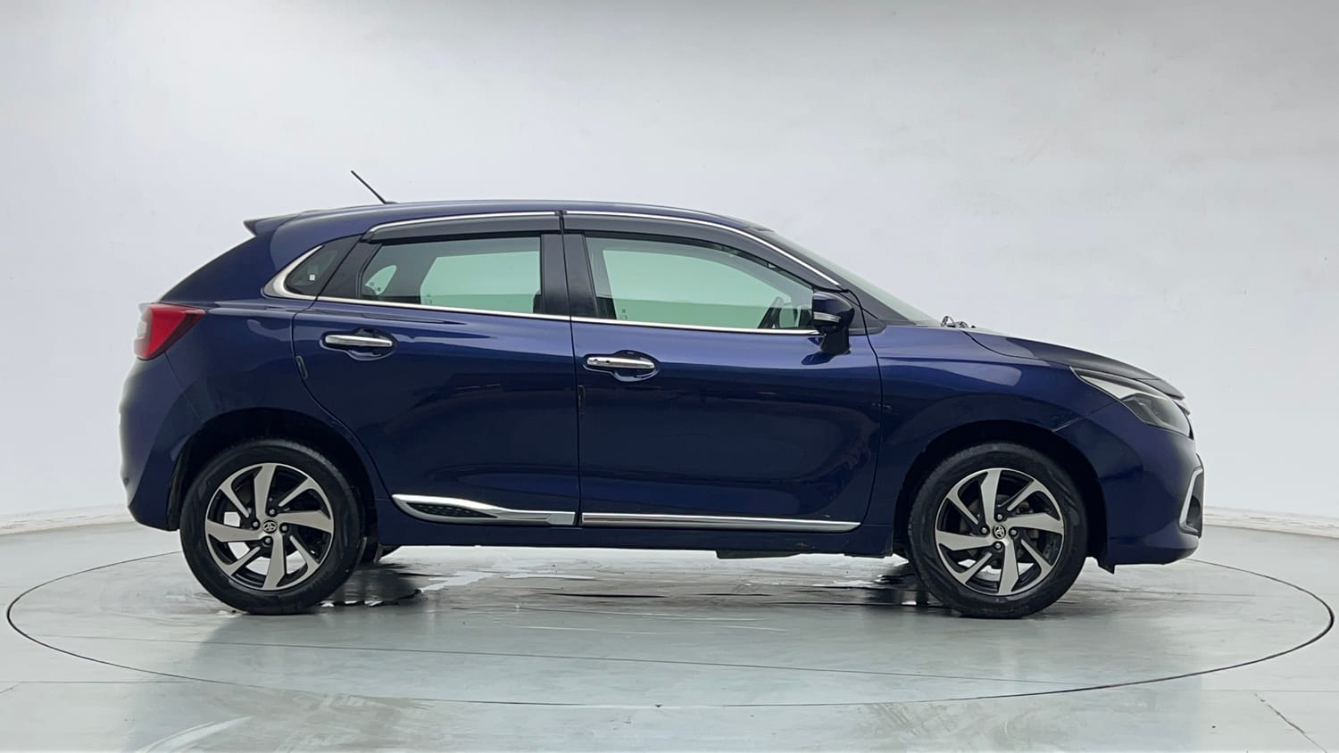 2022 Toyota Glanza V-5