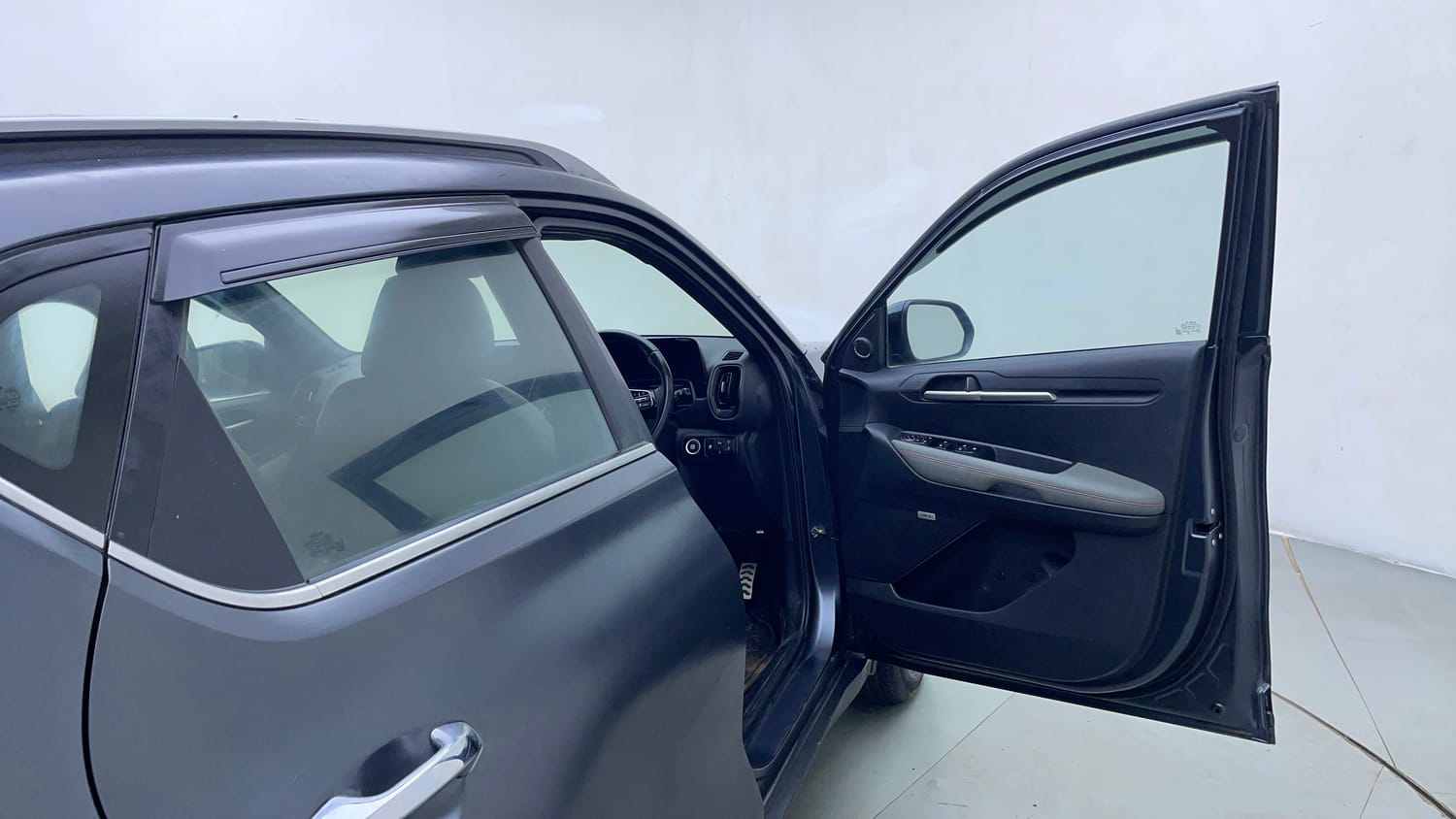 Used 2023 Kia Sonet X Line 1.5 Diesel AT Diesel Automatic interior RIGHT FRONT DOOR OPEN VIEW