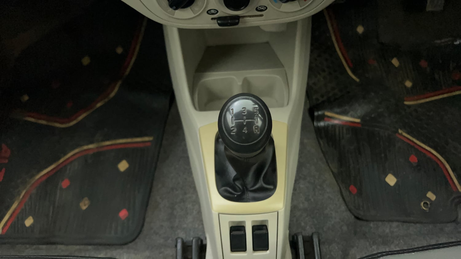 Used 2021 Maruti Suzuki Alto 800 LXi Petrol Manual interior GEAR  KNOB VIEW