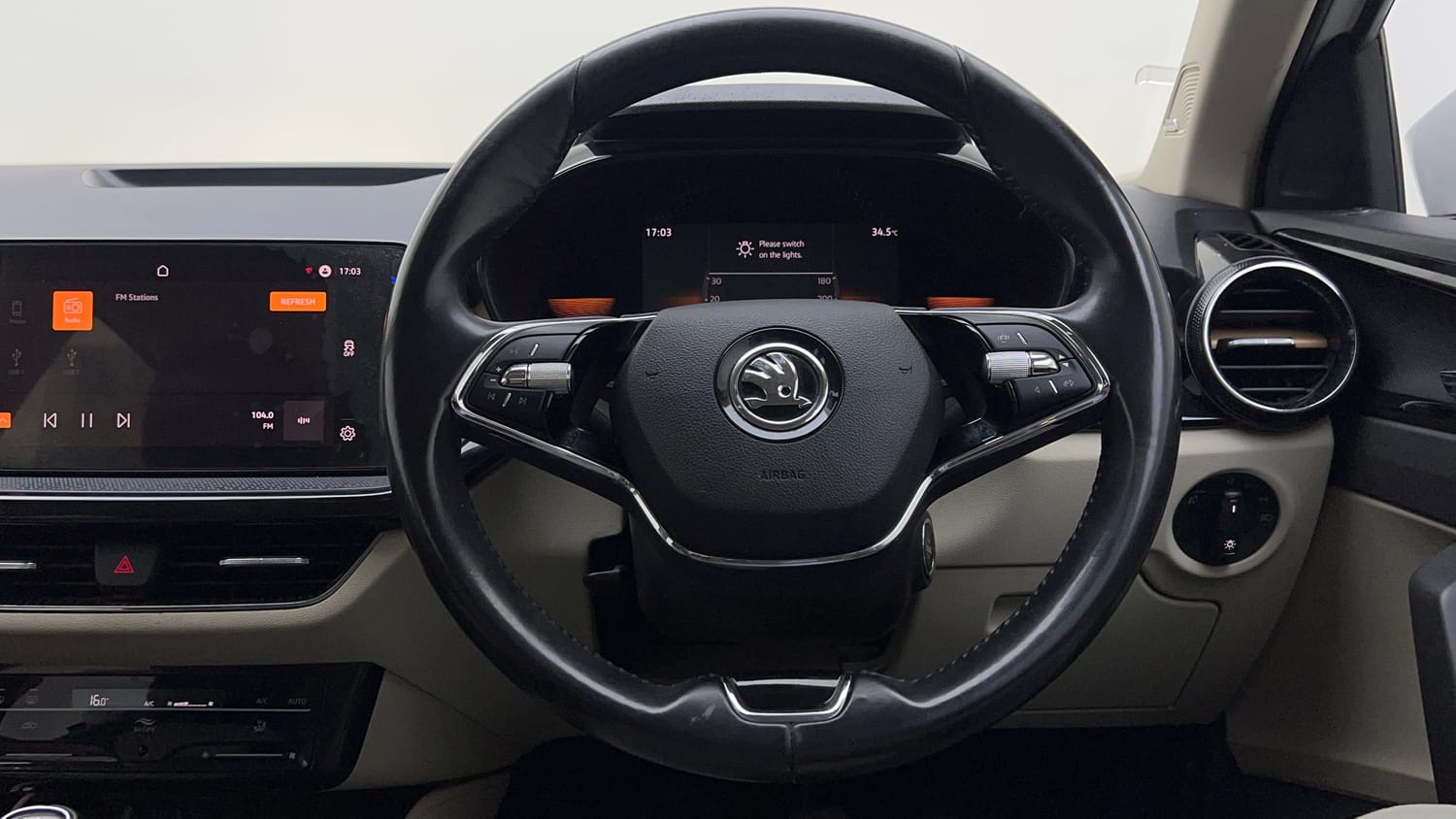 2022 Skoda Slavia Style 1.5L TSI MT-14