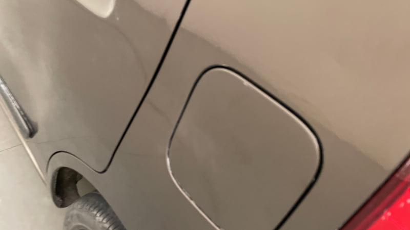 Used 2013 Maruti Suzuki Wagon R VXI Petrol Manual dents MINOR DENT