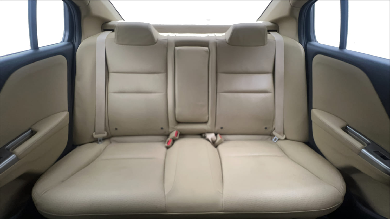 Used 2018 Honda City VX Petrol Petrol Manual interior REAR SEAT CONDITION VIEW