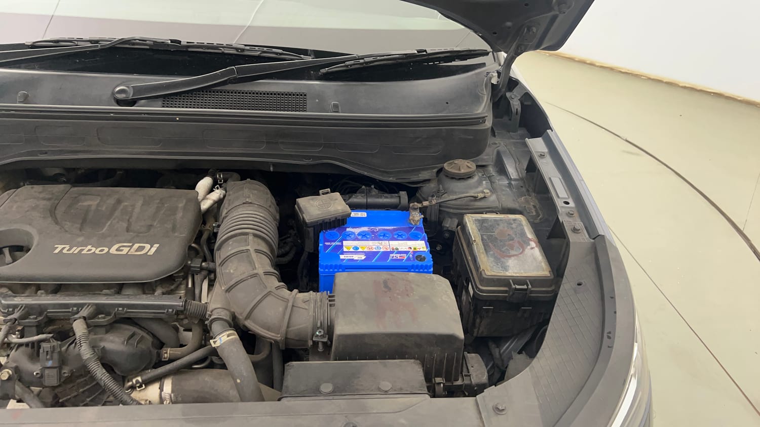 Used 2019 hyundai Venue S 1.0 Turbo Petrol Petrol Manual engine ENGINE LEFT SIDE VIEW