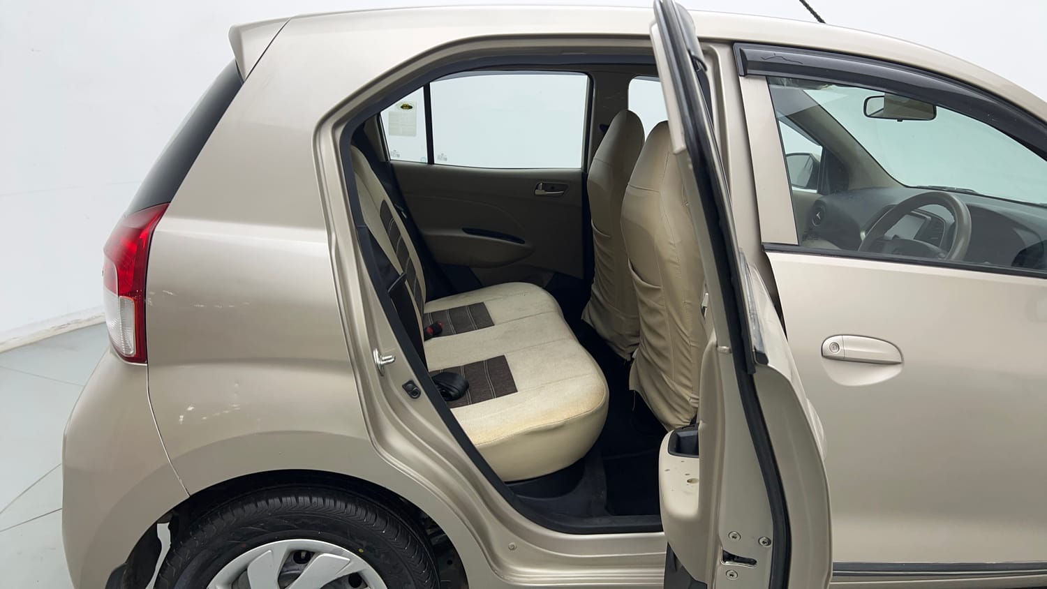 2019 Hyundai Santro Sportz-18
