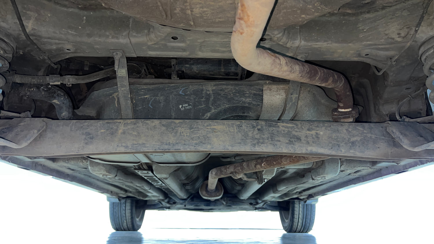 Used 2017 Hyundai Creta 1.6 SX Plus AT Petrol Petrol Automatic extra REAR UNDERBODY VIEW (TAKEN FROM REAR)
