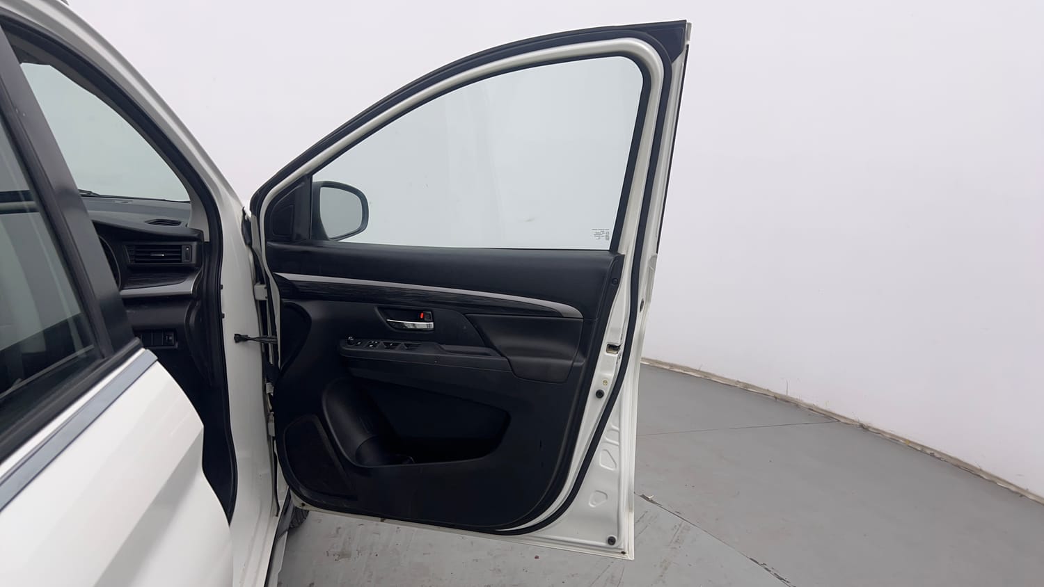Used 2021 Maruti Suzuki XL6 Zeta MT Petrol Petrol Manual interior RIGHT FRONT DOOR OPEN VIEW