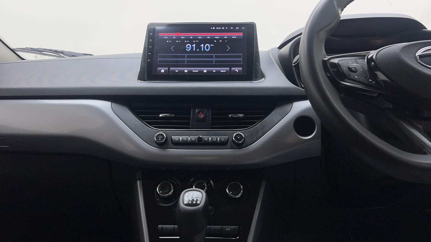 Used 2023 Tata Nexon XM (S) Petrol Manual interior MUSIC SYSTEM & AC CONTROL VIEW