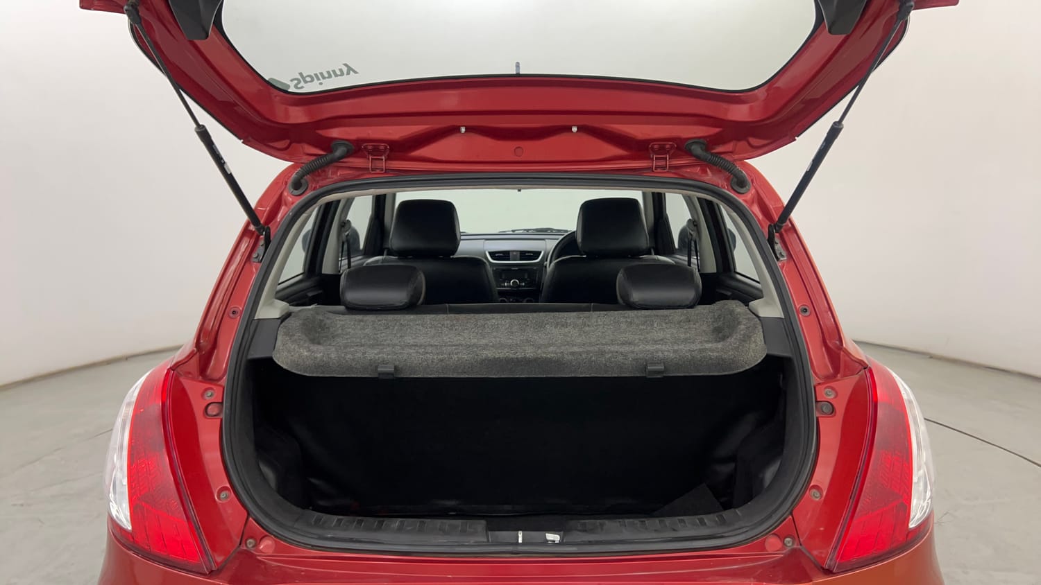 Used 2014 Maruti Suzuki Swift VXi Petrol Manual interior DICKY INSIDE VIEW